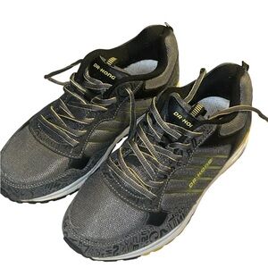 Kong Black and Gray Athletic Shoes
